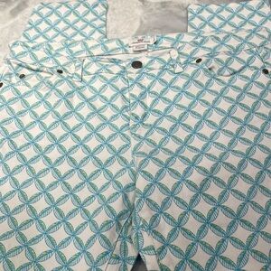 Vineyard Vine jeans - pattern is light blue with touches of yellow